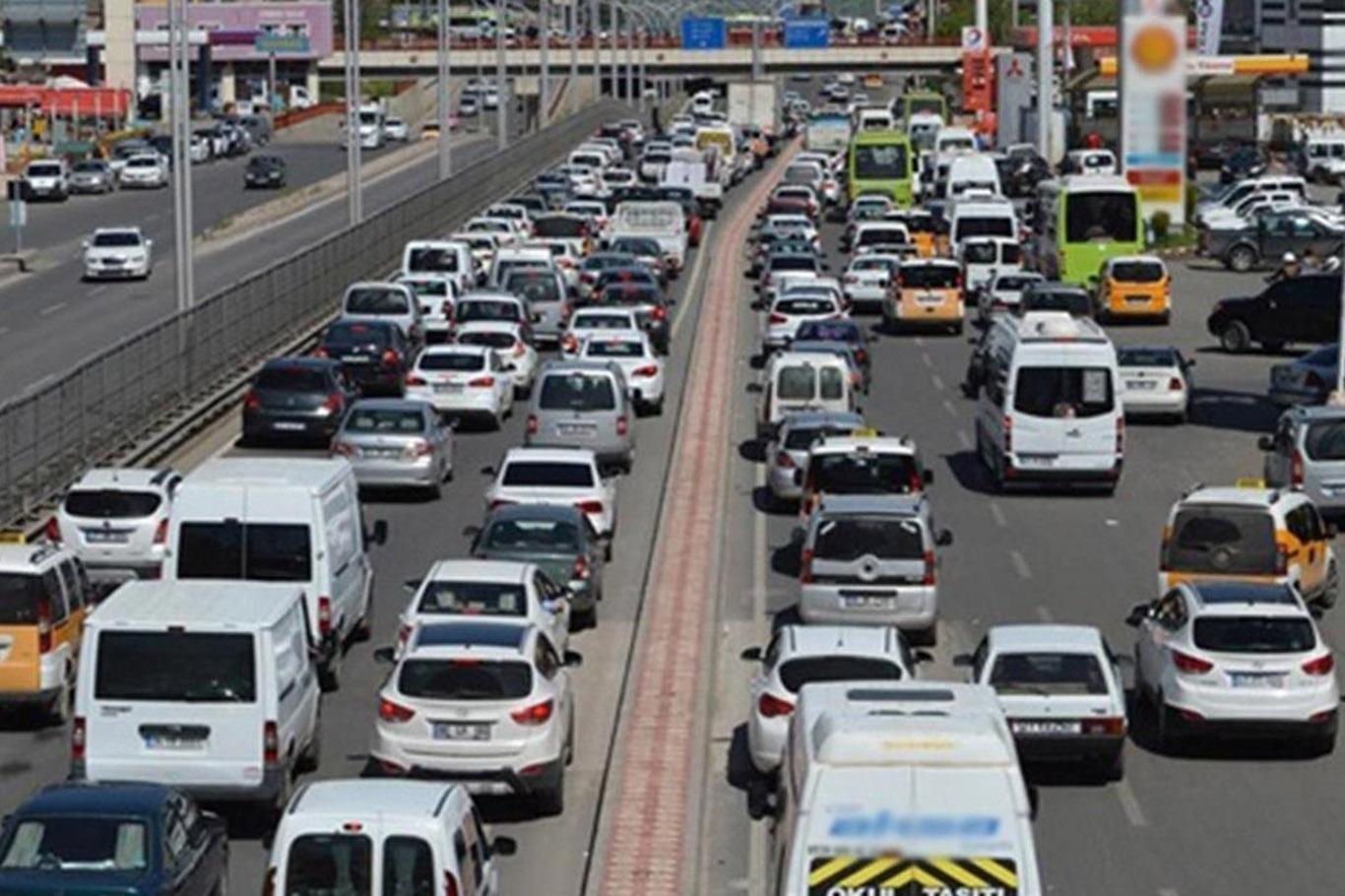 İstanbul'da bazı yollar yarın trafiğe kapatılacak